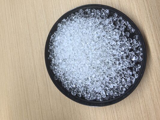 چسب مذاب 98A راه حل لمینیت با دمای پایین TPU مذاب داغ برای ورق مذاب شیمیایی و اکستروژن مشترک شلنگ آتش نشانی با استحکام اولیه خوب