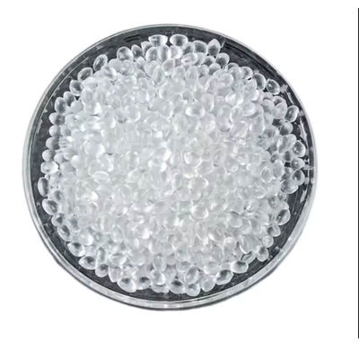 مواد اولیه پلاستیکی تخلیه می شوند