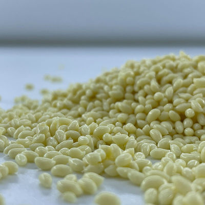 رنگ سفارشی تطابق فیلمی TPU مقاومت شیمیایی خوب 500-700٪ مقاومت در برابر سایش به طور گسترده ای در کفش استفاده می شود چرخ های caster چرخ های کیف تلفن بند ساعت