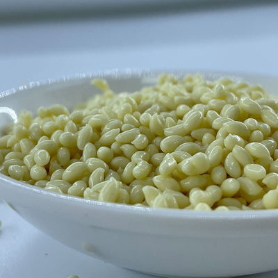 رنگ سفارشی تطابق فیلمی TPU مقاومت شیمیایی خوب 500-700٪ مقاومت در برابر سایش به طور گسترده ای در کفش استفاده می شود چرخ های caster چرخ های کیف تلفن بند ساعت