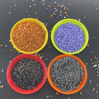 TPU تزریق رنگ سفارشی با انعطاف پذیری و 500-700٪ کشش