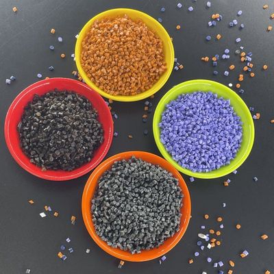 قالب بندی تزریقی رنگی سفارشی TPU مقاومت در برابر سایش مقاومت شیمیایی خوب 500-700٪ کشش