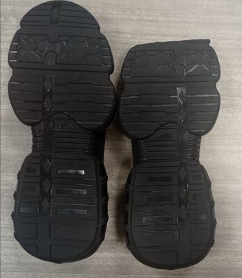 گلوله های TPE، نرم، غیر سمی، سازگار با محیط زیست، مواد اولیه برای محصولات قالب گیری روزانه